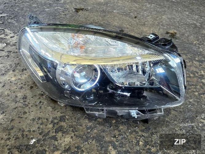 Renault QM5 2015 — фара правая HID