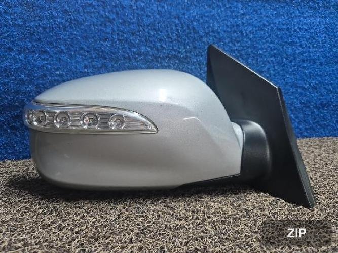 Hyundai Tucson 2012 — зеркало боковое правое