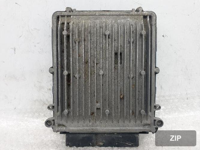 Mercedes-Benz S-класс 2008 — блок управления двигателем ECU A6421500841