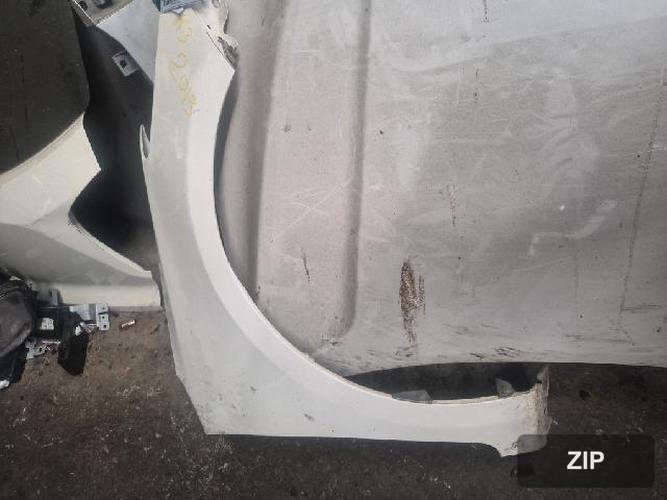 Kia K3 2013 — крыло правое