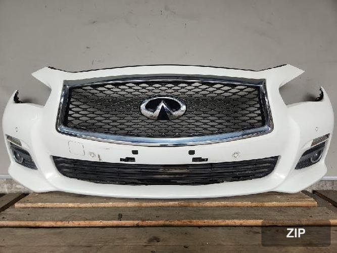 Infiniti Q50 2015 — бампер передний