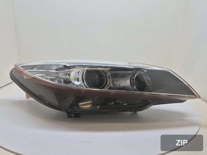 BMW Z4 2013 — фара правая
