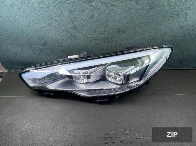 Kia K9 2013 — фара левая