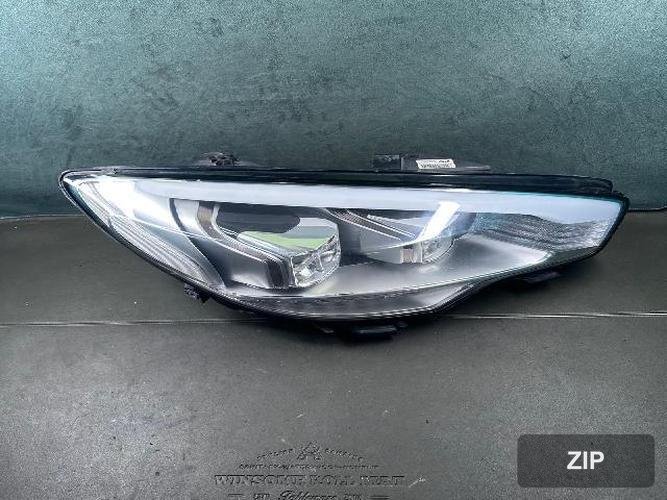 Kia K9 2013 — фара правая