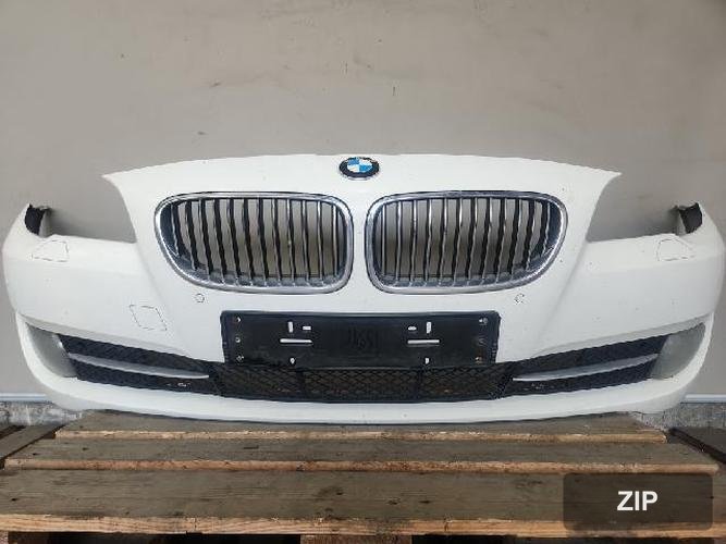 BMW 5 Series 2011 — передний бампер