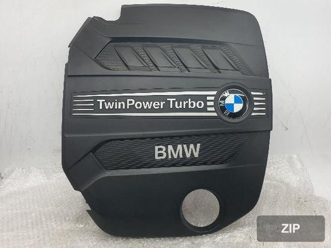 BMW 3-series 2013 — крышка двигателя
