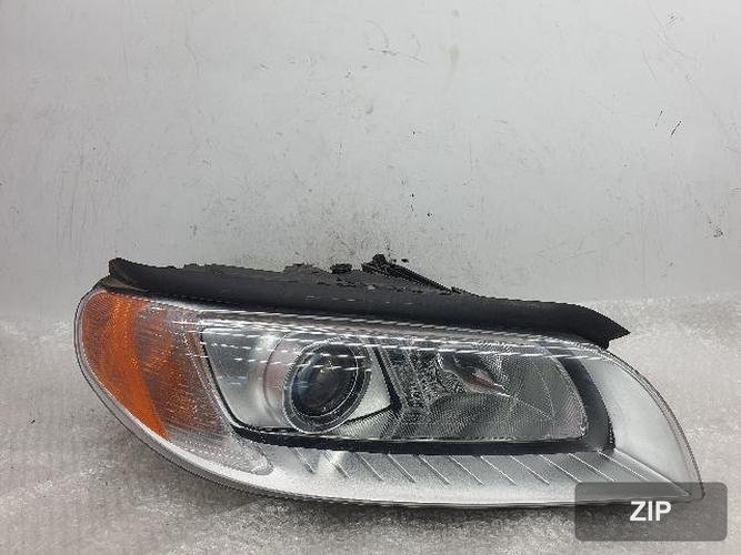 Volvo S80 2009 — фара правая (HID)