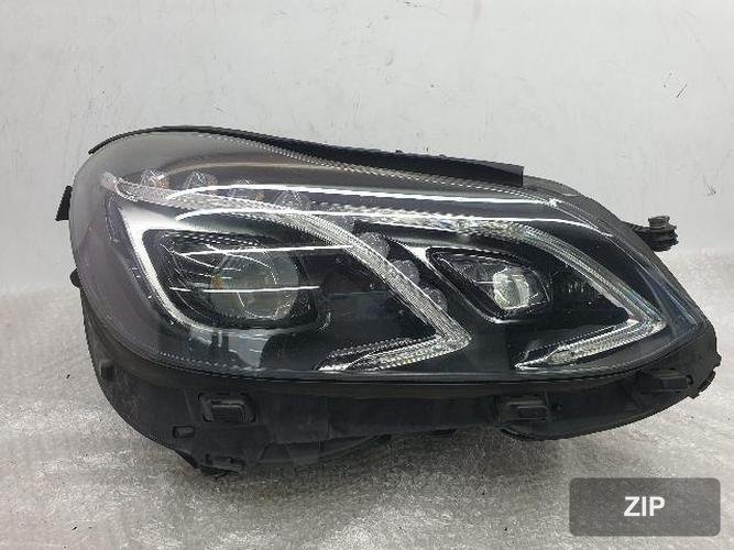 Mercedes-Benz E-класс W212 2015 — фара правая (ксенон/LED)