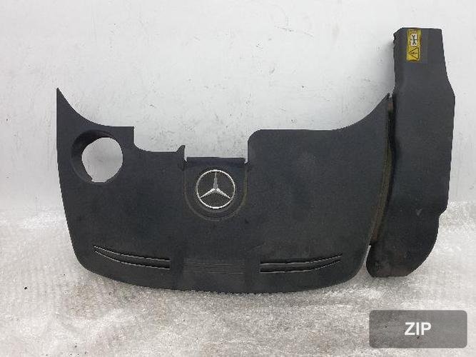 Mercedes-Benz E-Class 2015 — крышка двигателя A2760100367