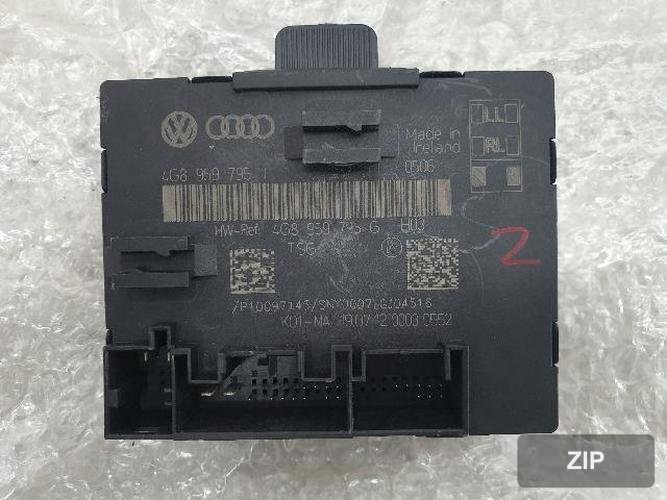 Audi A6 2013 — модуль управления двери 4G8 959 795 G