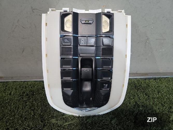 Porsche Panamera 2011 — внутренний светильник 7PP 959 551 DJ