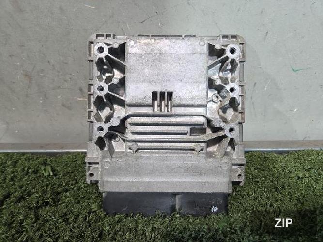 Porsche Panamera 2011 — блок управления двигателем ECU 970 618 602 01