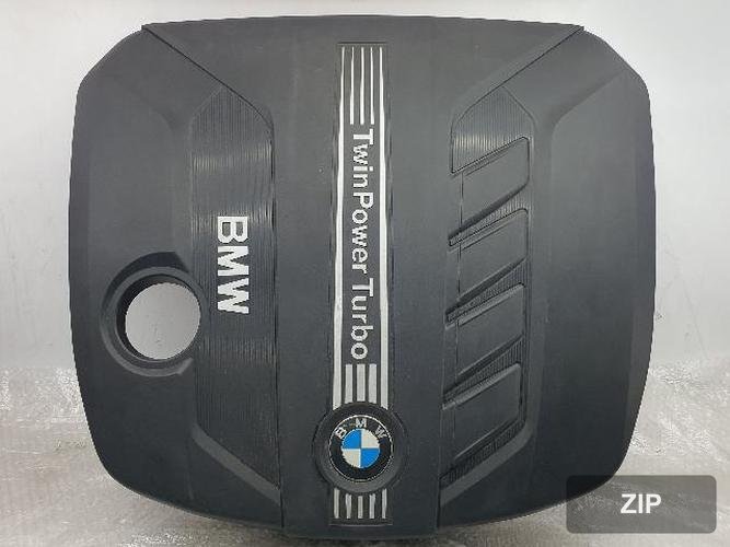 BMW 5-Series 2014 — крышка двигателя (timing cover) 13718510475