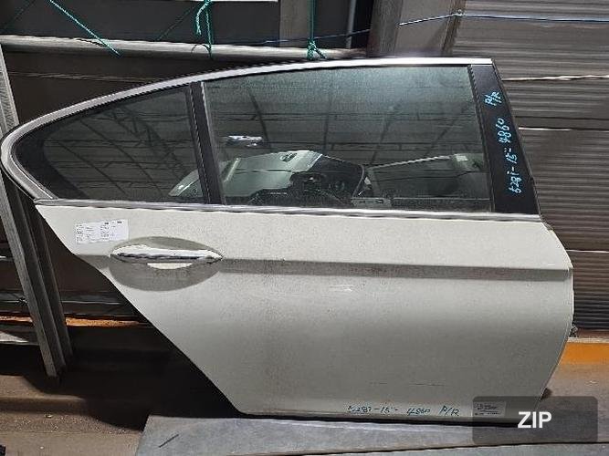 BMW 5 Series 2015 — дверь задняя правая 41007206114