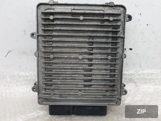 Mercedes-Benz E-класс W212 2015 — блок управления двигателем ECU A2769004600