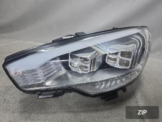 Kia K9 2013 — фара левая 921013T200