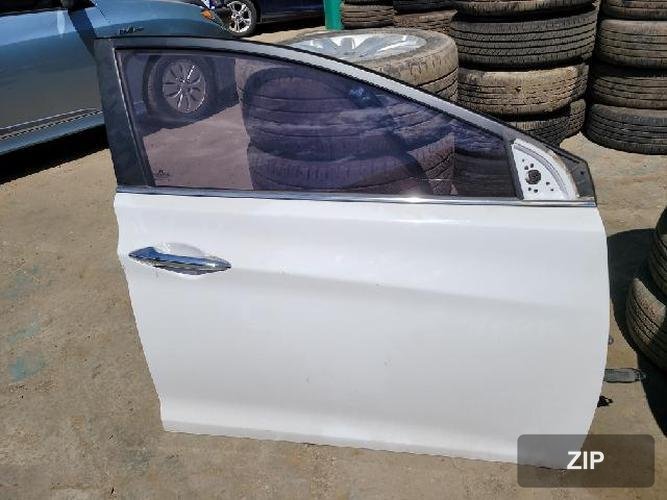 Hyundai Avante 2014 — дверь передняя правая (10)