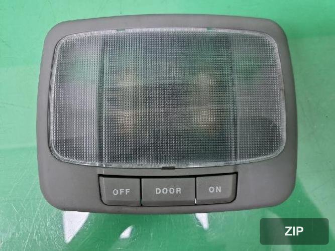 Hyundai Terracan 2004 — салонный светильник