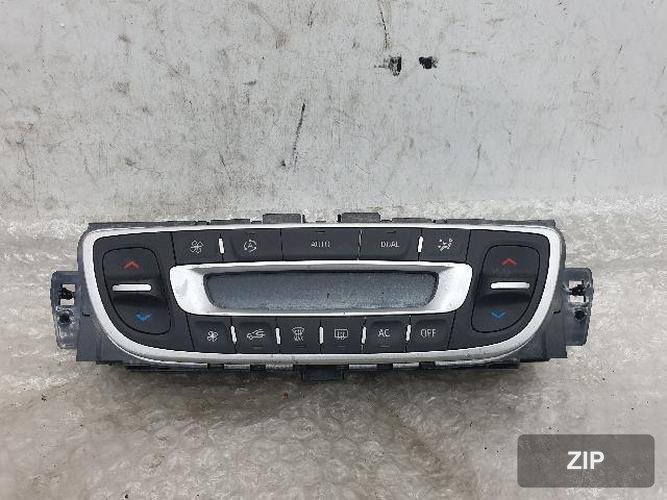 Renault SM5 2014 — переключатель управления климатом (1 шт.)