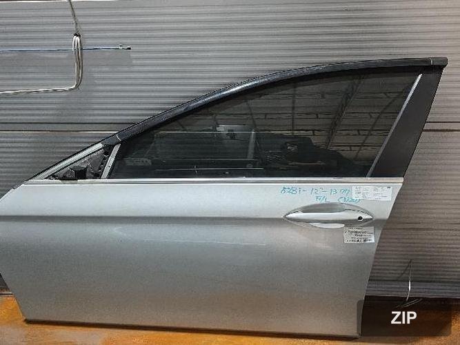 BMW 5 Series 2012 — передняя дверь левая 9628753