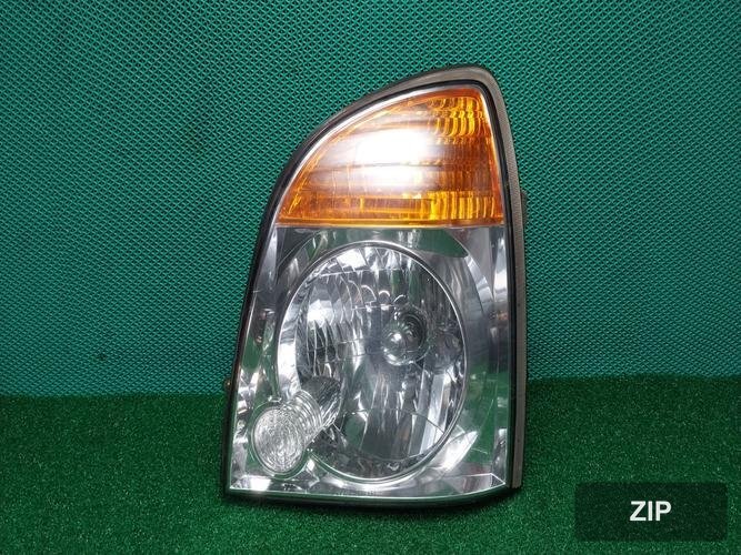 Hyundai Porter 2011 — фара левая 921014F100