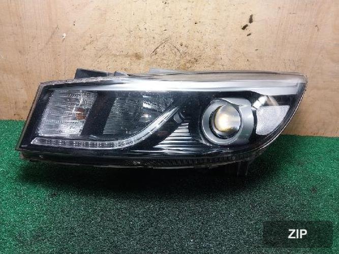 Kia Carnival 2016 — фара левая HID 92101A9