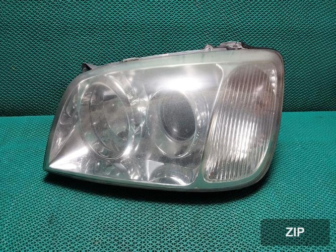 Hyundai Grandeur 2004 — фара левая 9210139500 10