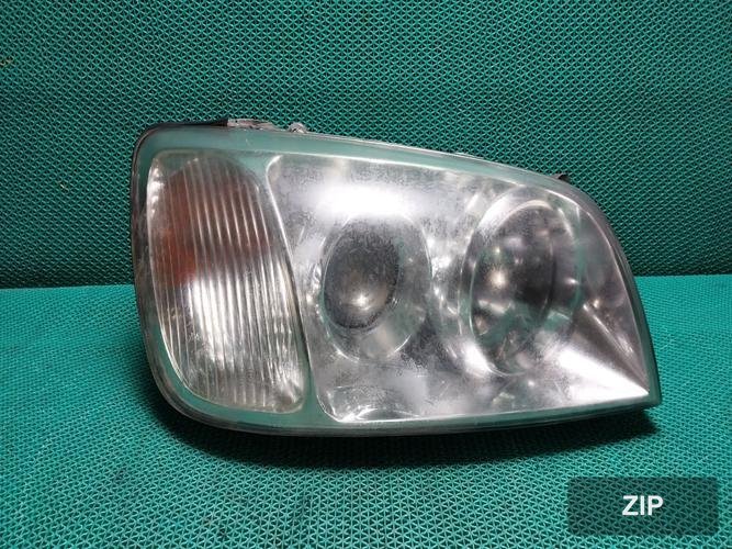 Hyundai Grandeur 2004 — фара правая 9210239500
