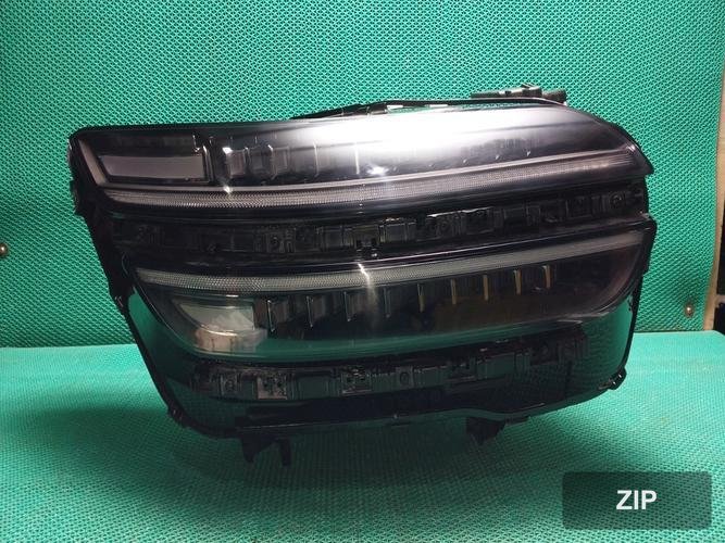 Genesis GV70 2021 — фара правая 92102AR 1