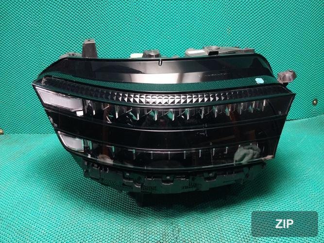 Genesis G90 2021 — фара правая 92102T4