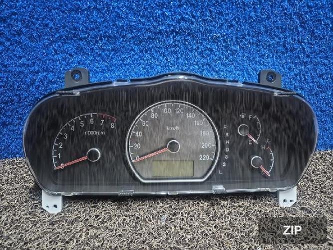 Hyundai Avante 2008 — приборная панель 940032H125