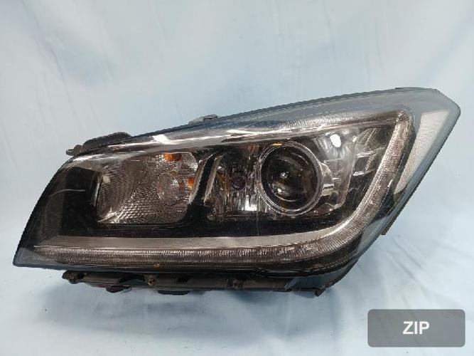 Hyundai Genesis 2015 — фара левая HID