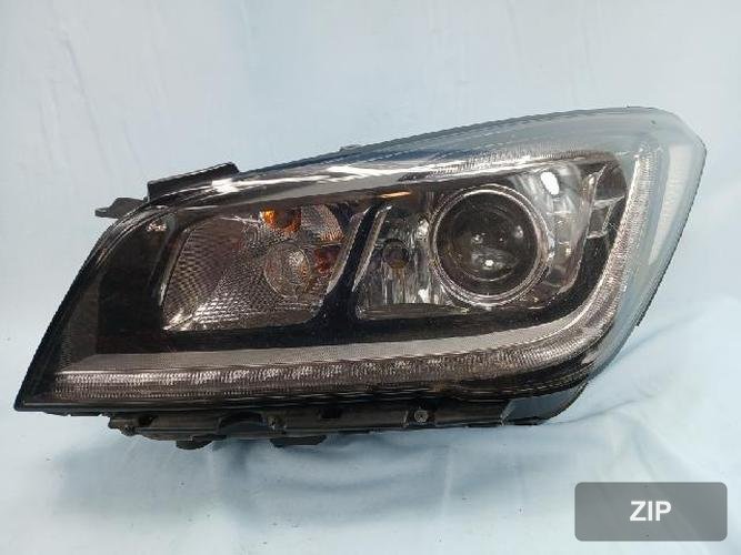 Hyundai Genesis 2015 — фара левая HID