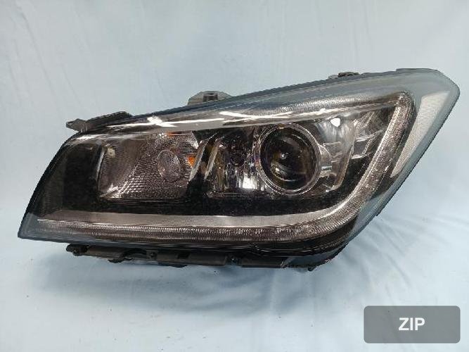 Hyundai Genesis 2015 — фара левая HID