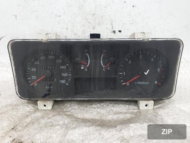 Hyundai Galloper 2000 — панель приборов дизель
