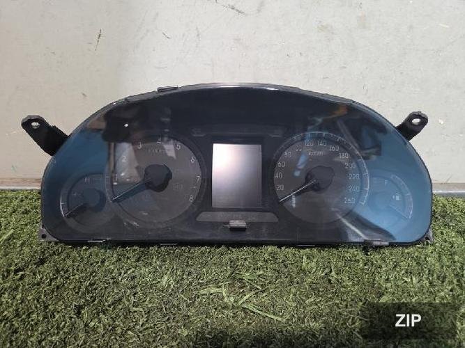 Hyundai Genesis 2011 — панель приборов 94023 3M222