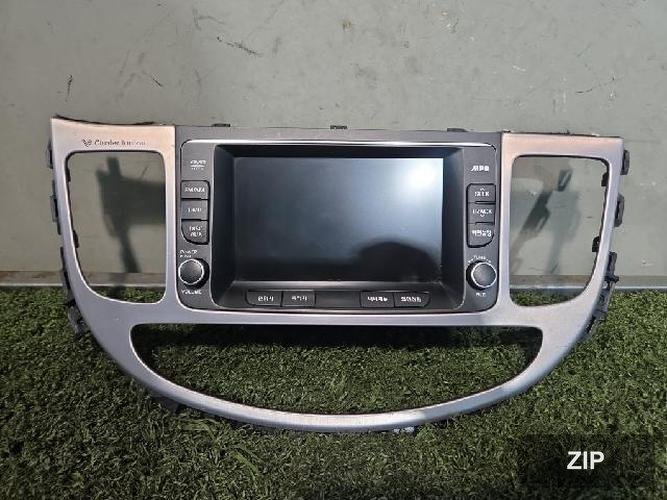 Hyundai Genesis 2011 — монитор 96563 3M801N8
