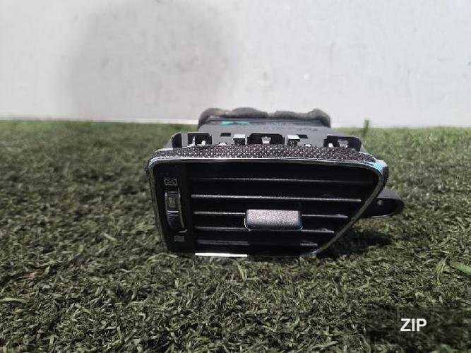 Hyundai Genesis 2011 — воздуховод 97490 3M000