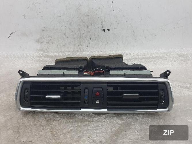 BMW 5 Series 2014 — центральный дефлектор обдува F49142584-10