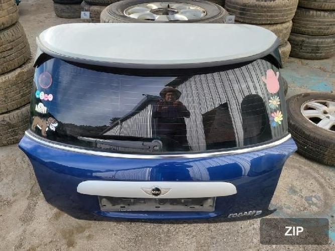 Mini Cooper 2015 — крышка багажника