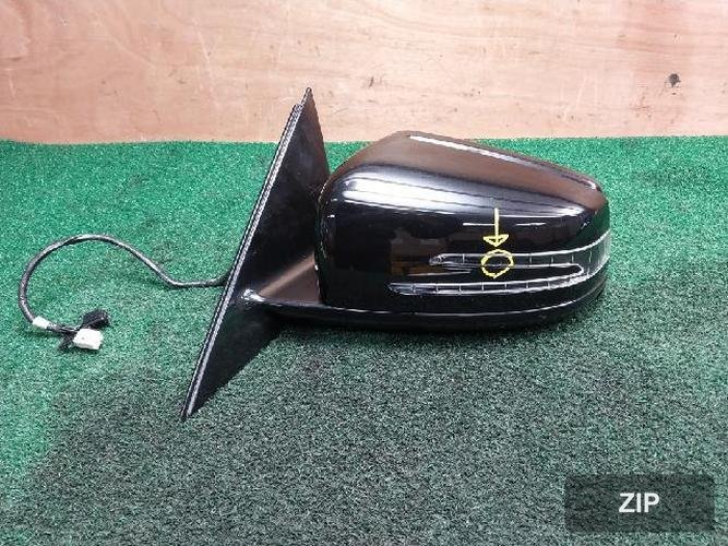Mercedes-Benz S-Class 2011 — зеркало боковое левое A2218101176
