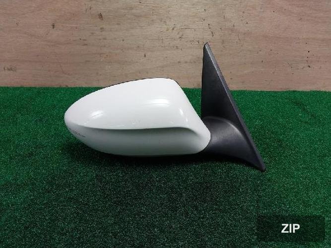BMW Z-серии 2010 — зеркало боковое правое 51167281984