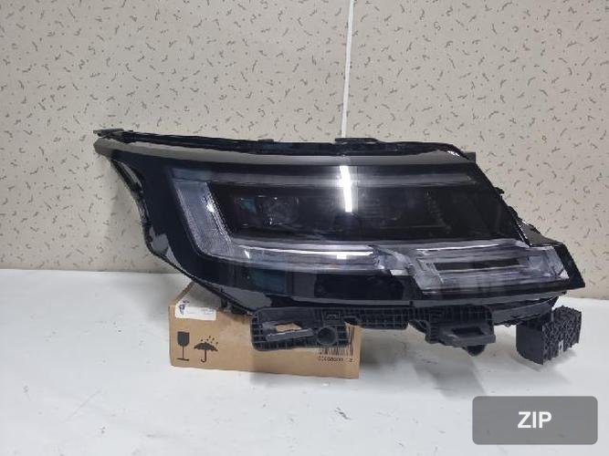 Land Rover Range Rover 2025 — фара правая M8E2-13W029