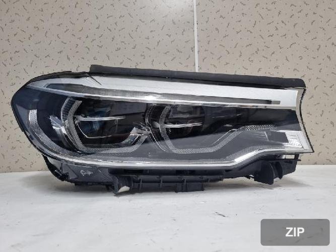 BMW 5 Series 2019 — фара правая LED 63117439194