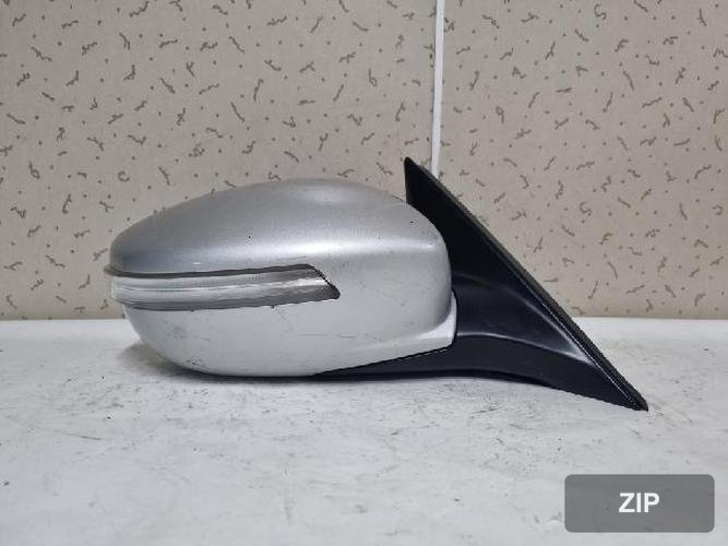 Hyundai Genesis 2011 — боковое зеркало правое 87620-3M 1