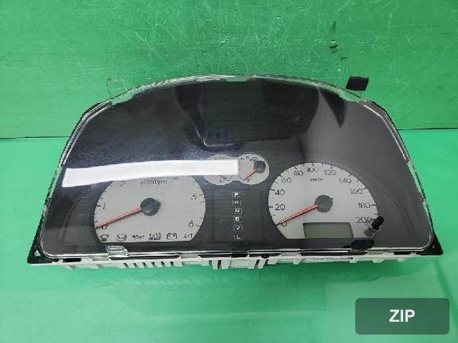 Hyundai Terracan 2004 — панель приборов 94023-H1110