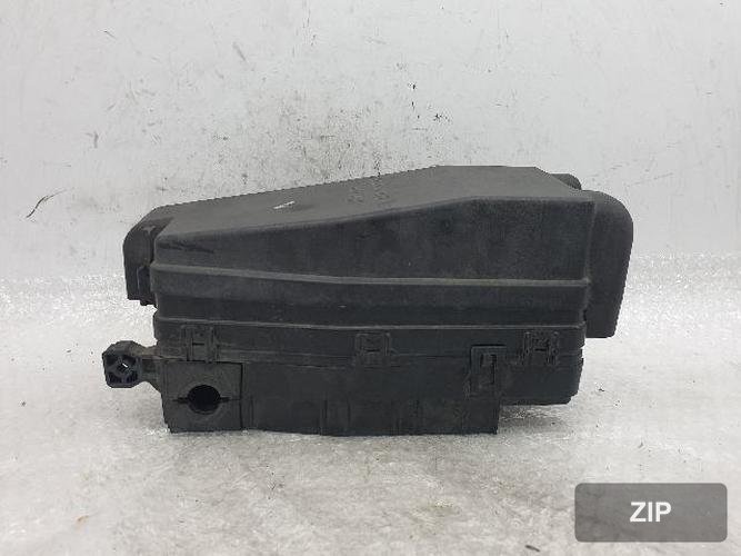 Kia Carnival 2013 — блок предохранителей (подкапотный) 91950 4D271 8