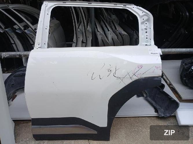 Kia EV3 2026 — дверь задняя левая