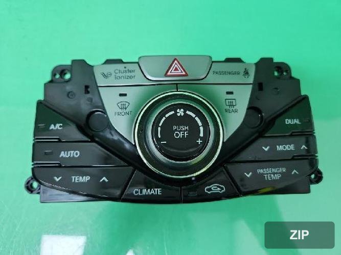 Hyundai Grandeur 2011 — блок управления климат-контролем 97250-3V730