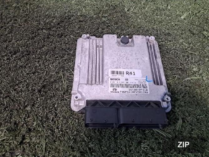 Hyundai Santa Fe 2014 — блок управления двигателем ECU 391002F310